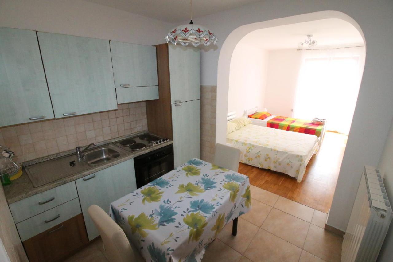 Apartments Mediteran Порторож Экстерьер фото
